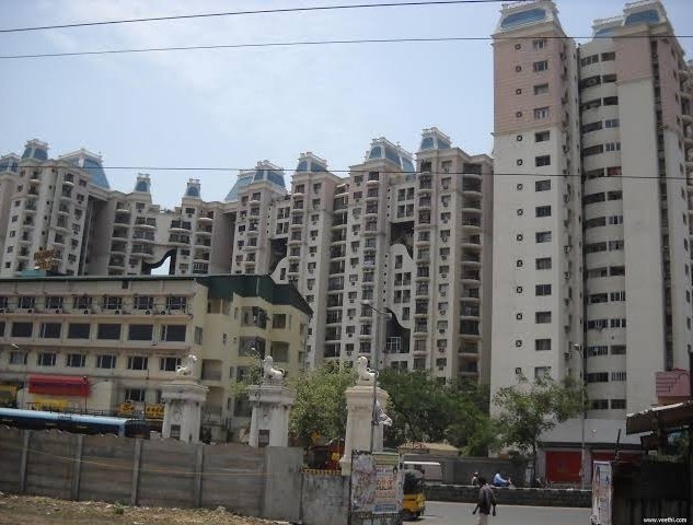  majestic towers Elevation