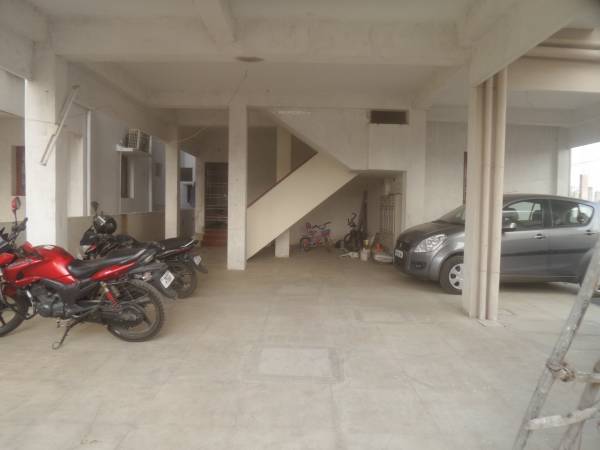  avantika Car Parking