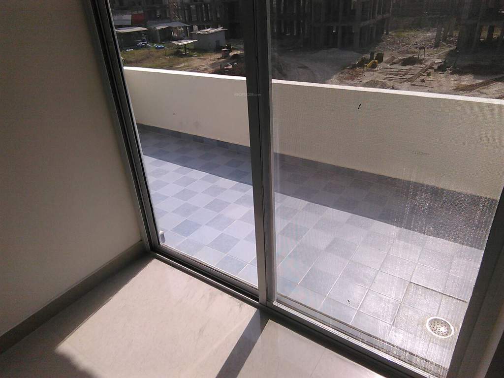 ryne Images for Main Other of Primrose Ryne