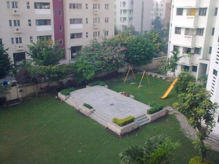  utsa the condoville Landscaped Gardens