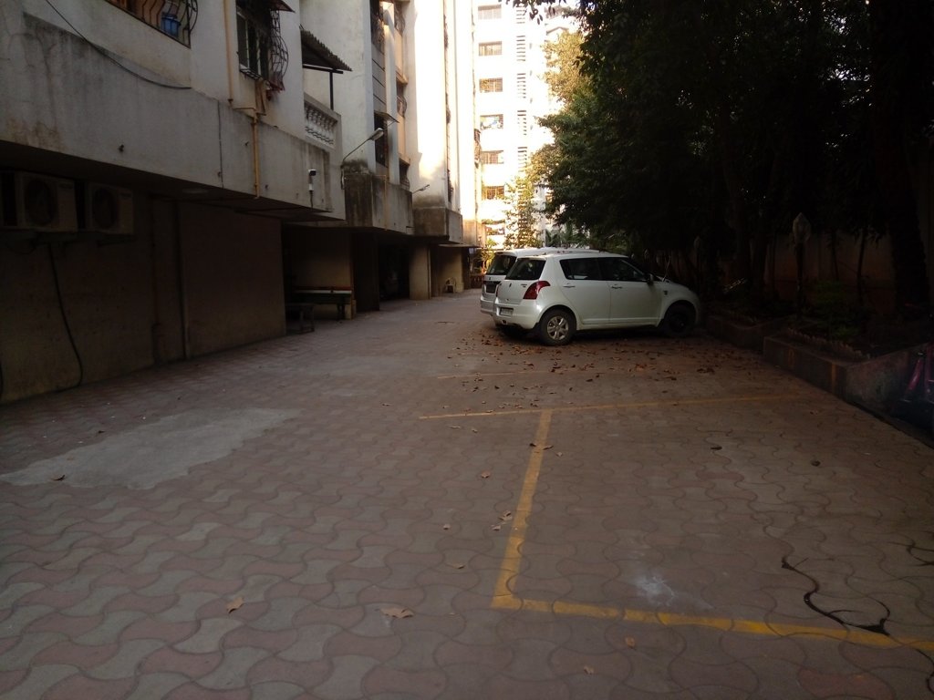  residency Open Parking