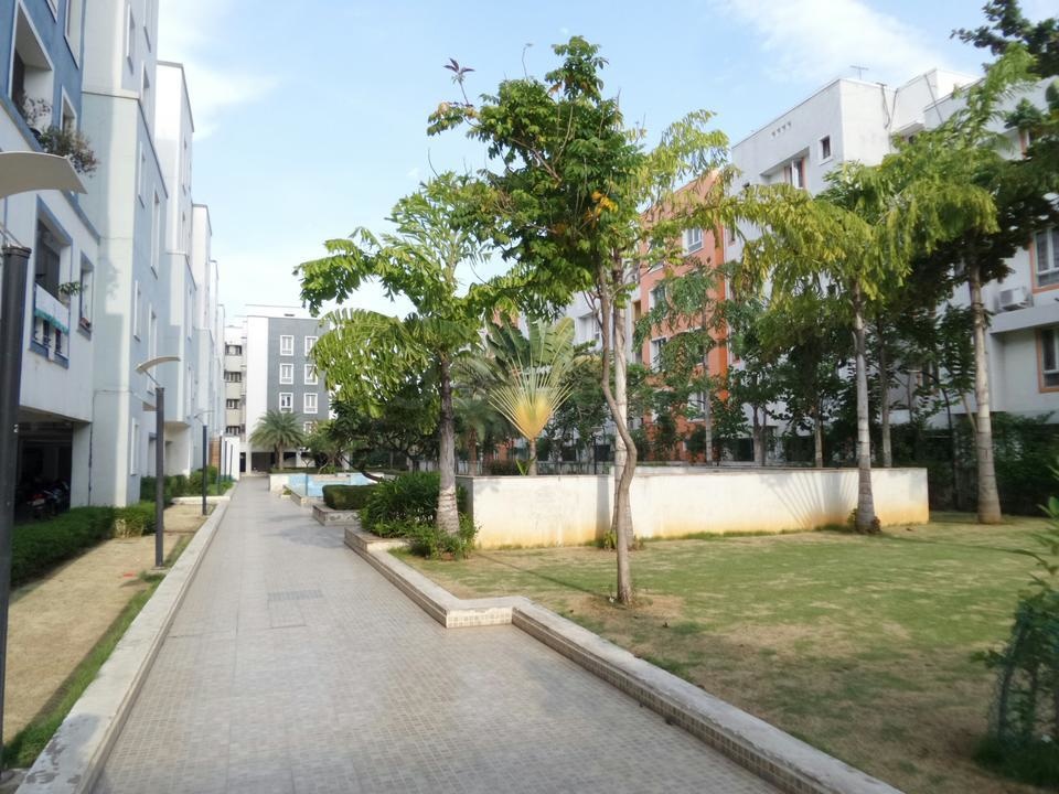 Lancor The Central Park Lake Front