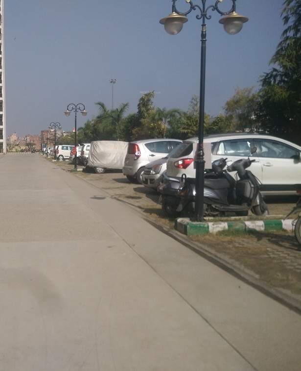  shalimar city Car Parking