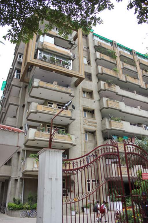 estate Images for Elevation of Supertech Estate