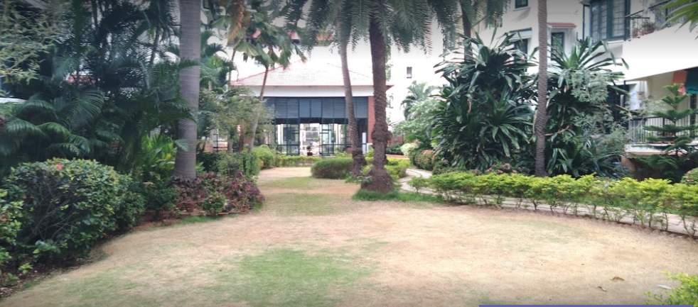  the atrium Landscaped Gardens