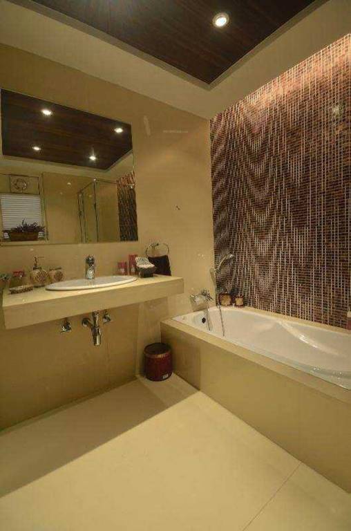 Images for Main Other of Emami City