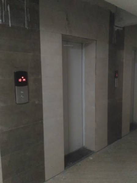 Lift Available le-garden Lift Available