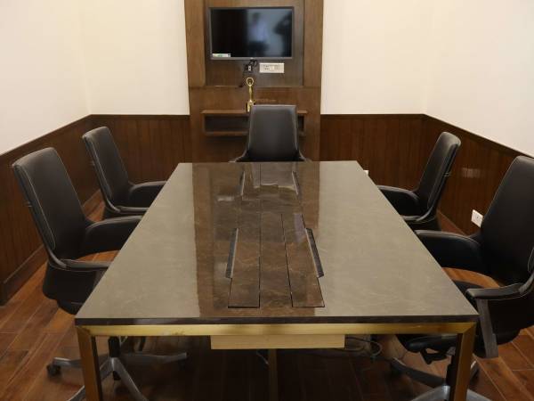  the-v Conference Room