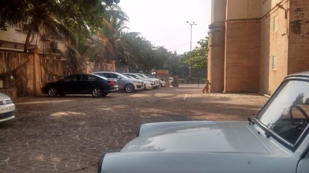  bayview Car Parking