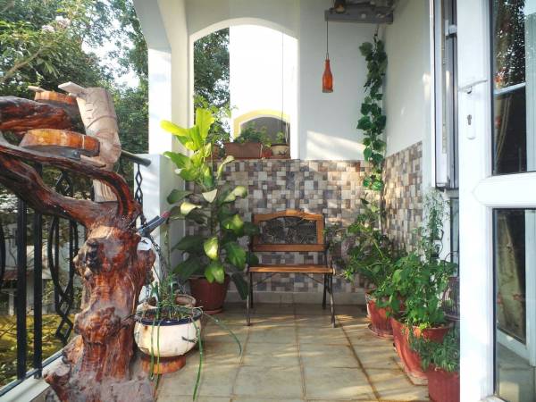  benson-court Balcony