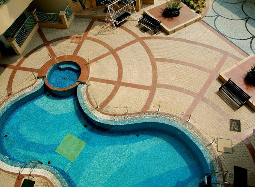  ananda Swimming Pool