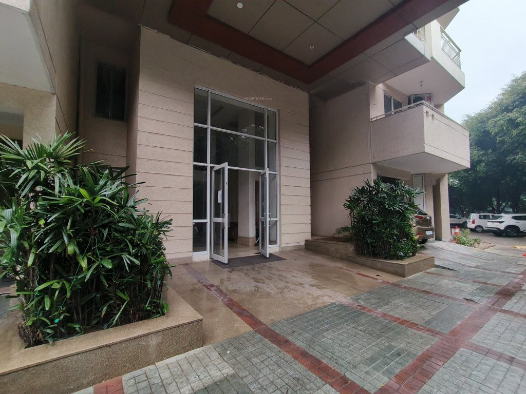 park view residences Paved Compound