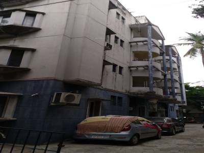  sarojini-bagh Car Parking