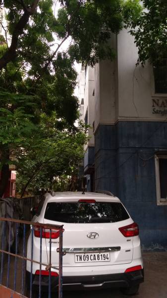  sarojini-bagh Car Parking