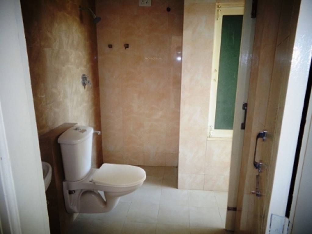  palm village Bathroom