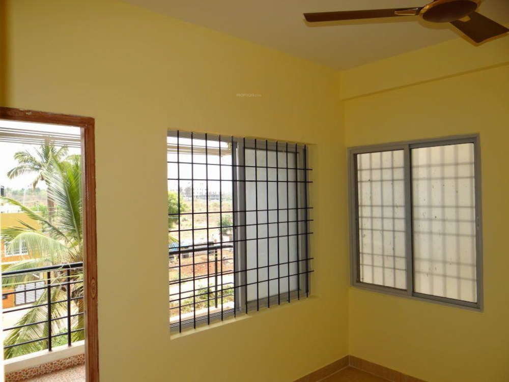  lavender Living Area