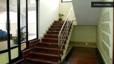  cedar Entrance Lobby