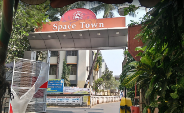  town Gated Community