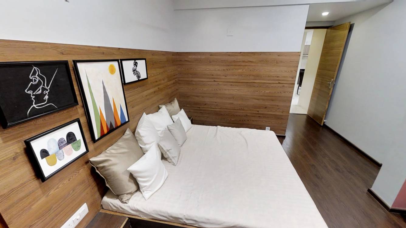 Images for Main Other of Himalaya Elanza