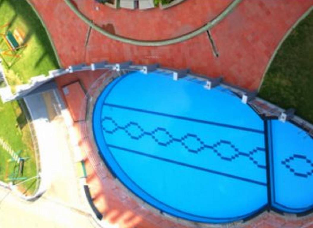  silverwood regency Swimming Pool