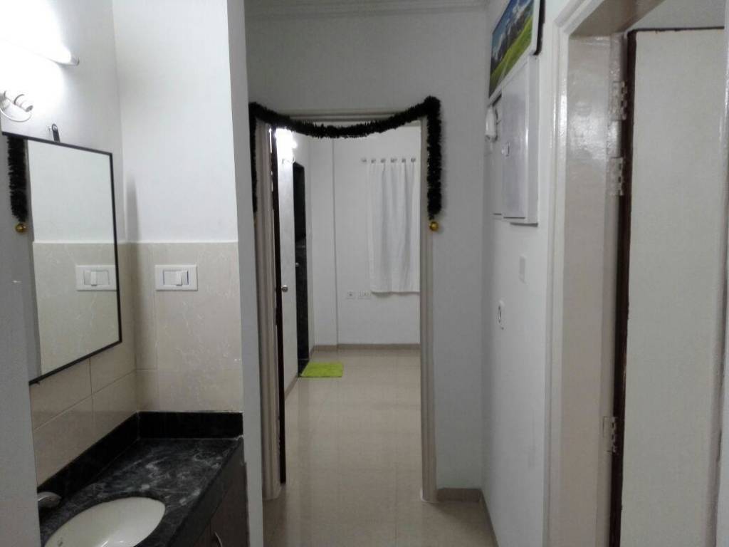  futura phase 2 Bathroom