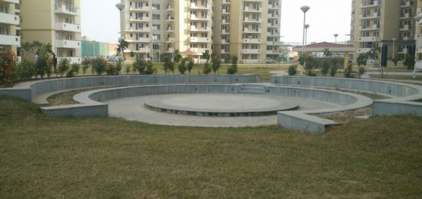 amenities of Corona Optus