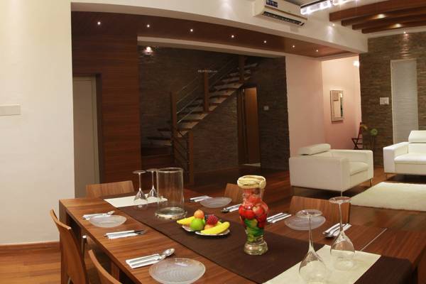 Dining Area enclave Dining Area