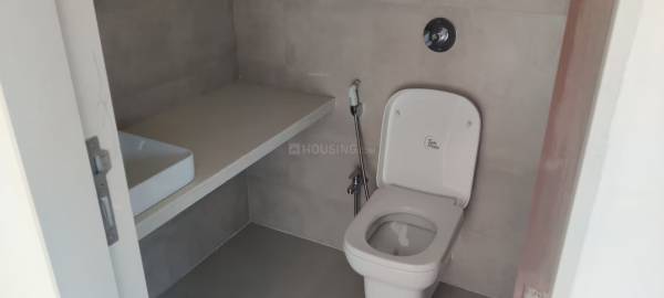 Bathroom lotus-sky-garden Bathroom