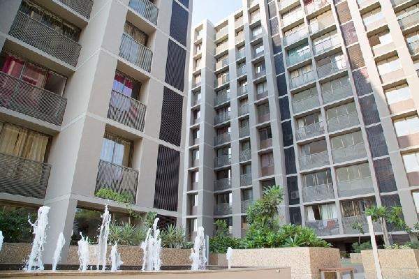  richmond grand Elevation