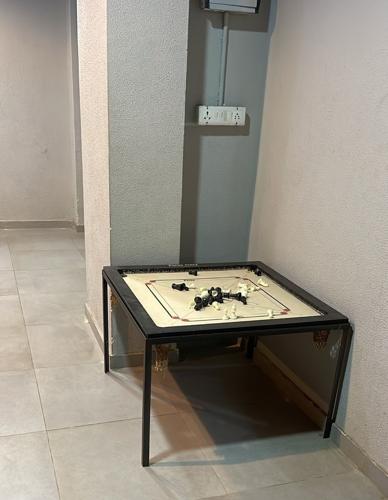  richmond-grand Carrom