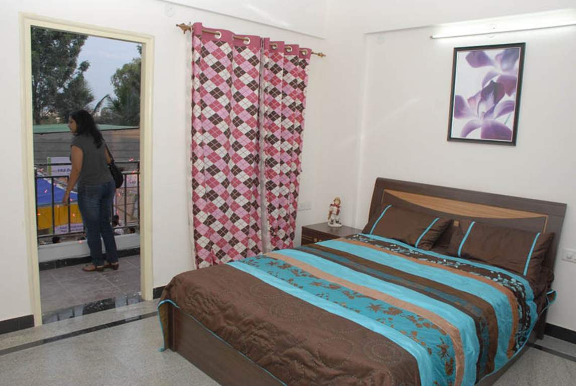 chourasia manor phase 1 Bedroom