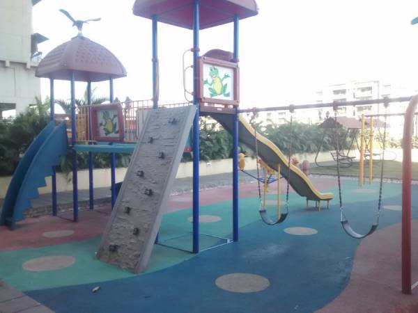  luxuria Children's play area