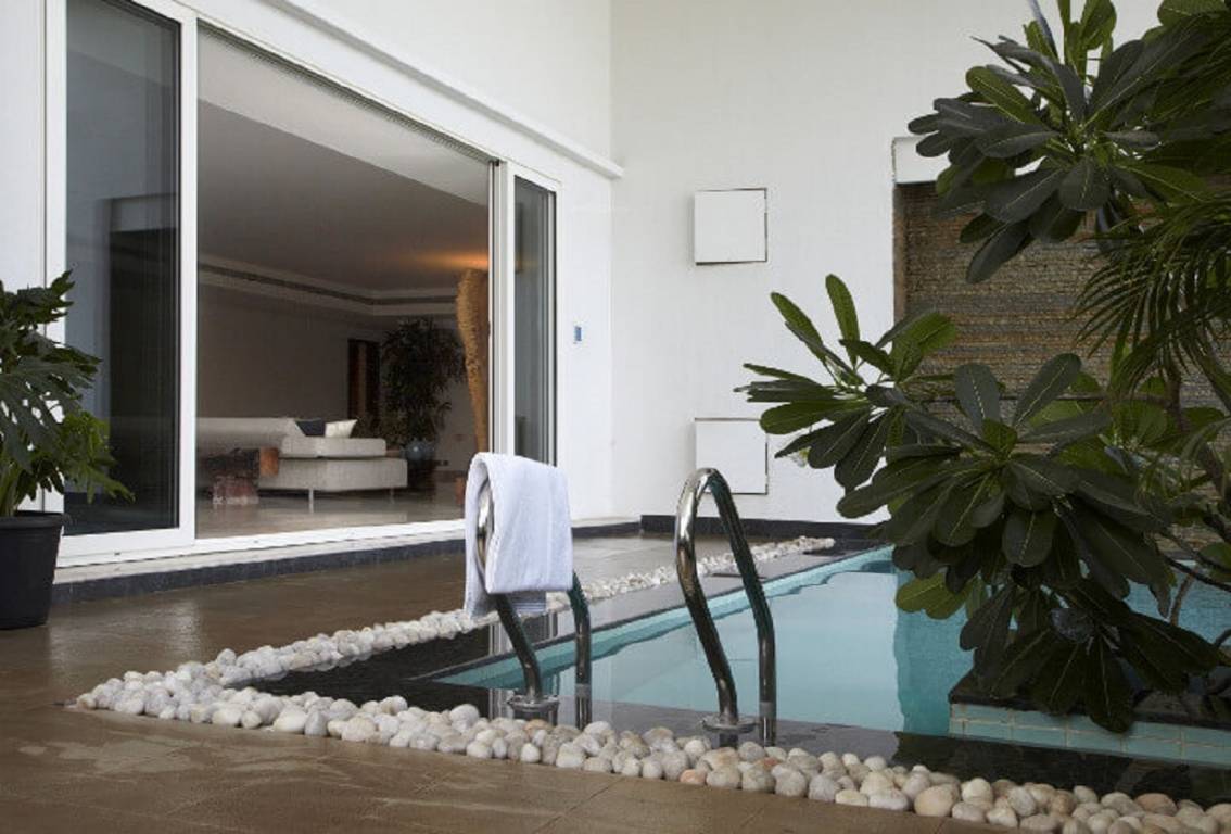 arista Swimming Pool