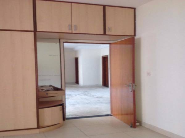 Bedroom the-gardens Bedroom