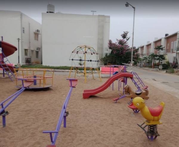  silver-crest Children's play area