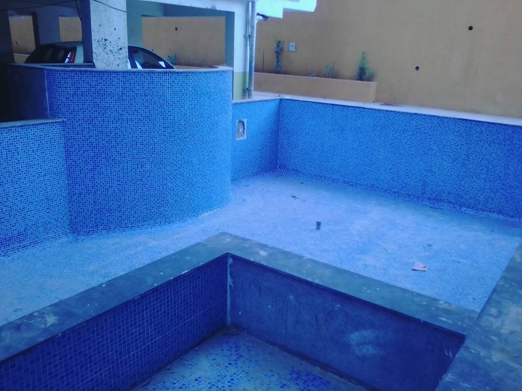 navarathna Swimming Pool