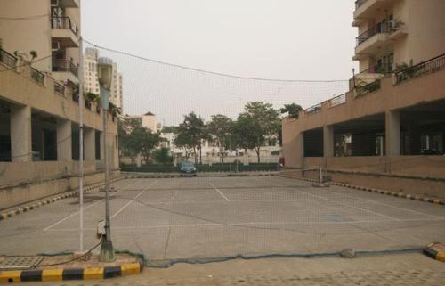 Tennis Court wimbley-estate Tennis Court