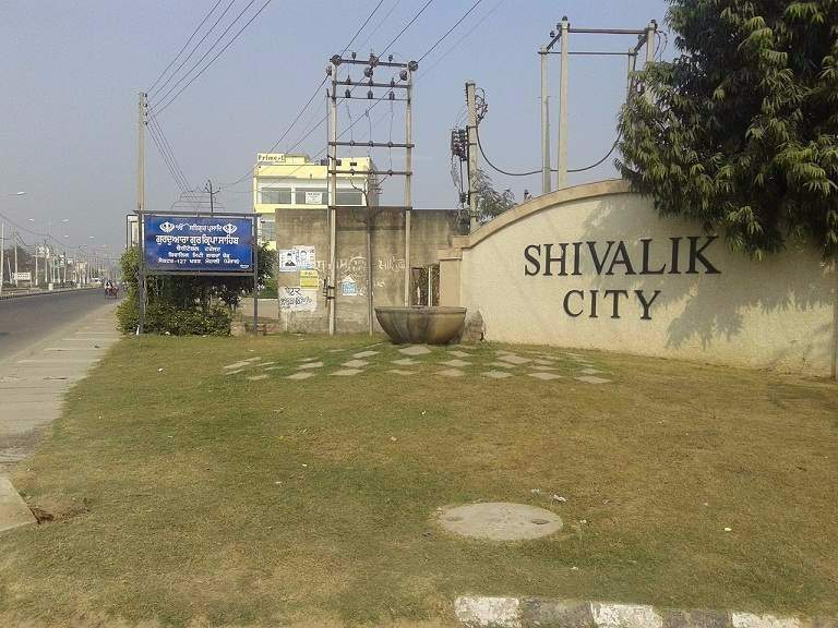  shivalik city Entrance Lobby