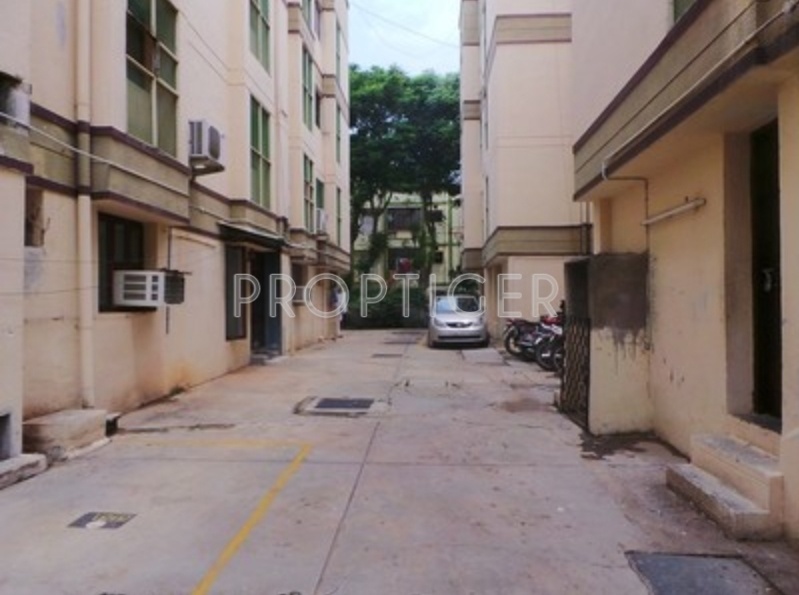 Images for Elevation of Reputed Builder Sangeeth Apartment