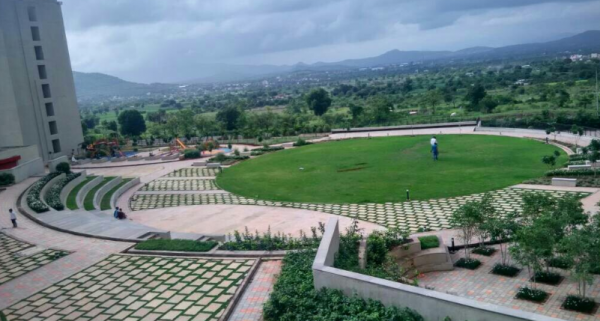 Landscape Garden and Tree Planting amenities of Xrbia