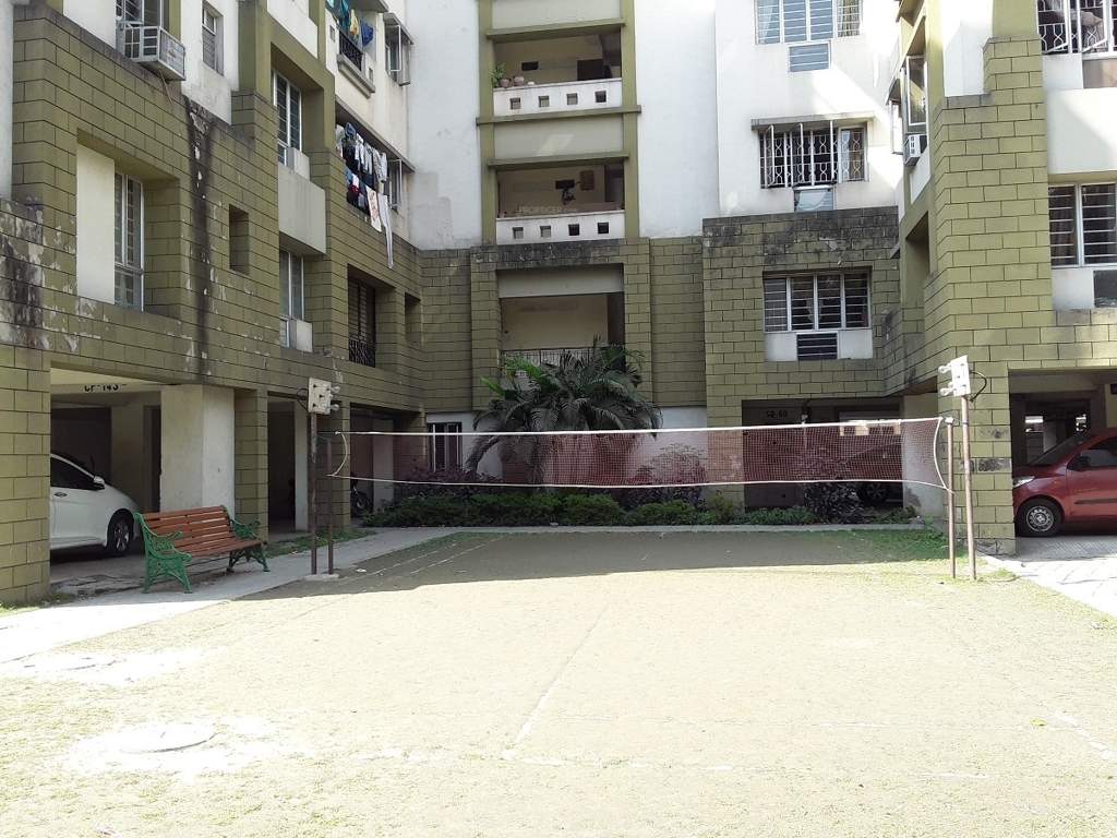  clubtown gardens Badminton Court