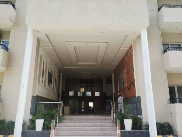 Entrance Lobby ncr-monarch Entrance Lobby