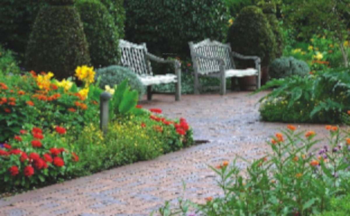  towers Landscaped Gardens