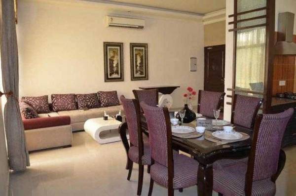  kingswood Dining Area