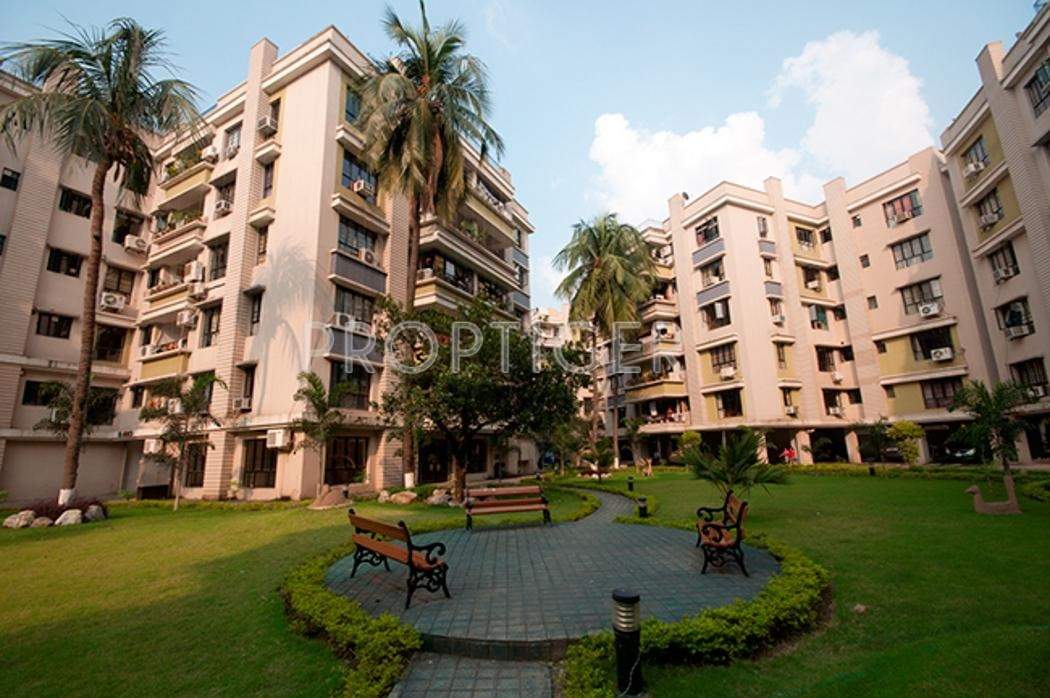 club town greens Space Group Club Town Greens