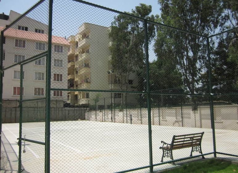  encore Badminton Court