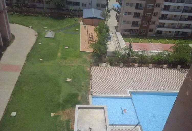  encore Landscaped Gardens