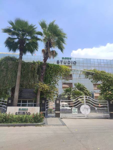  the-studio Entrance Gate Security Cabin