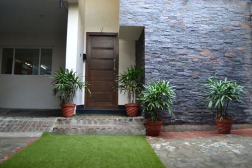  esplanade Images for Main Other of Unishire Esplanade