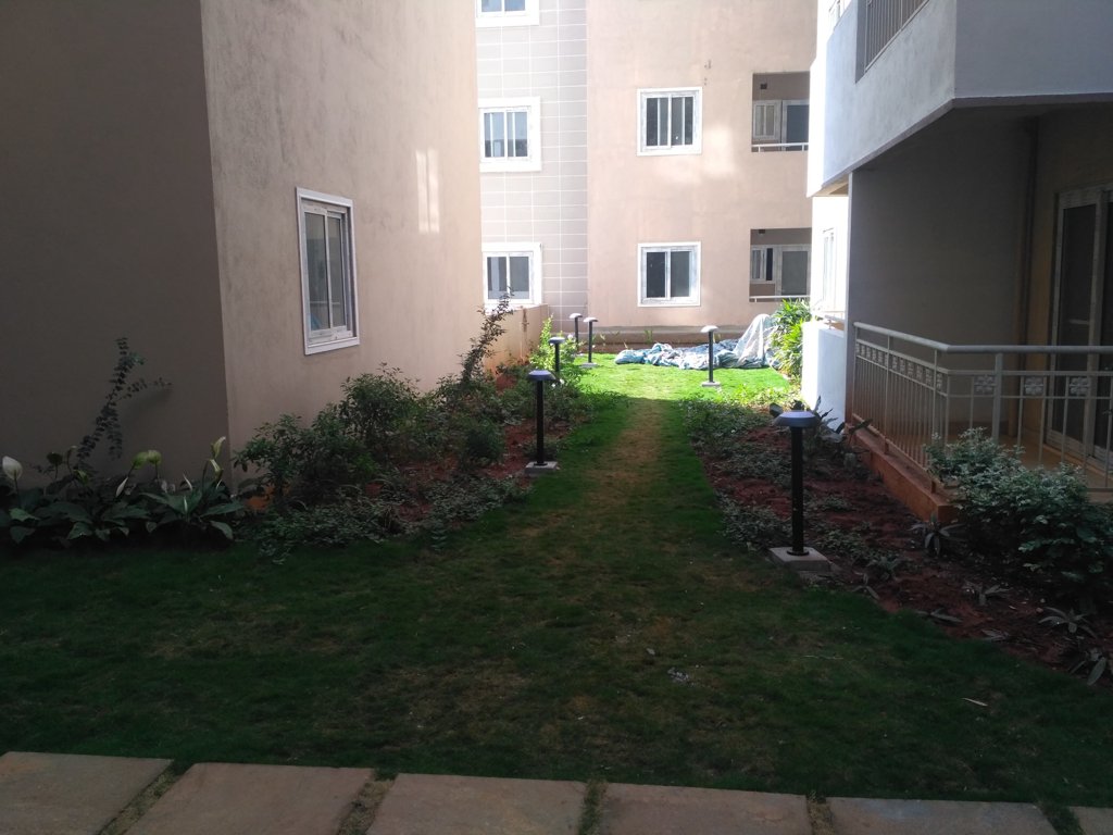  tech turf Landscape Garden and Tree Planting